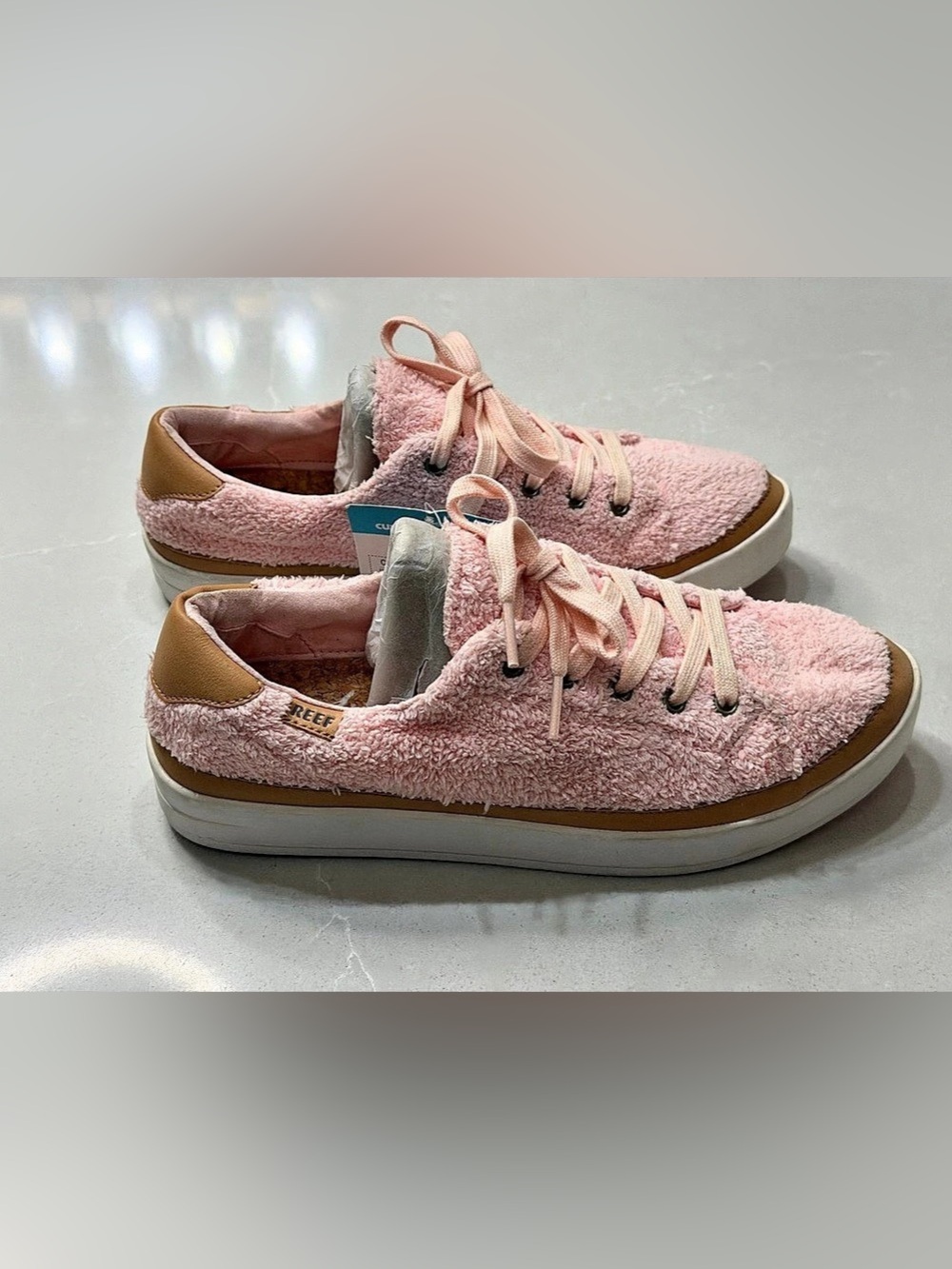 New REEF Cushion Sunset Blush Pink Fuzzy Low Top Sneakers Camo Cork Tan, 9